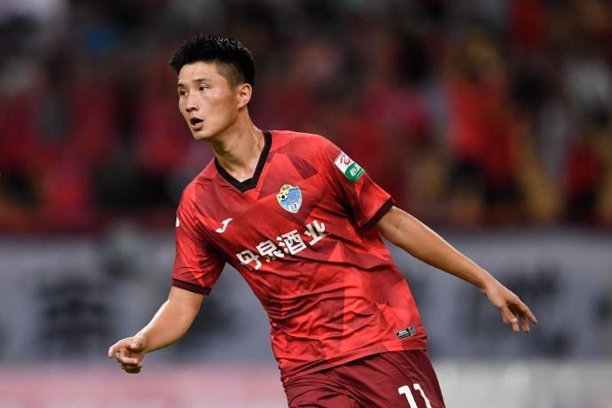 博主：中乙金靴费尔南多接近加盟云南玉昆，本赛季30场24球