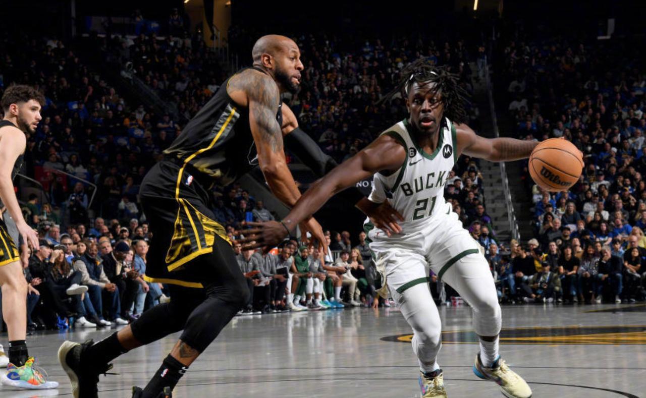 勇士125-116雄鹿，科尔：这才是冠军水准的表现！
3月12日，勇士队在主场以