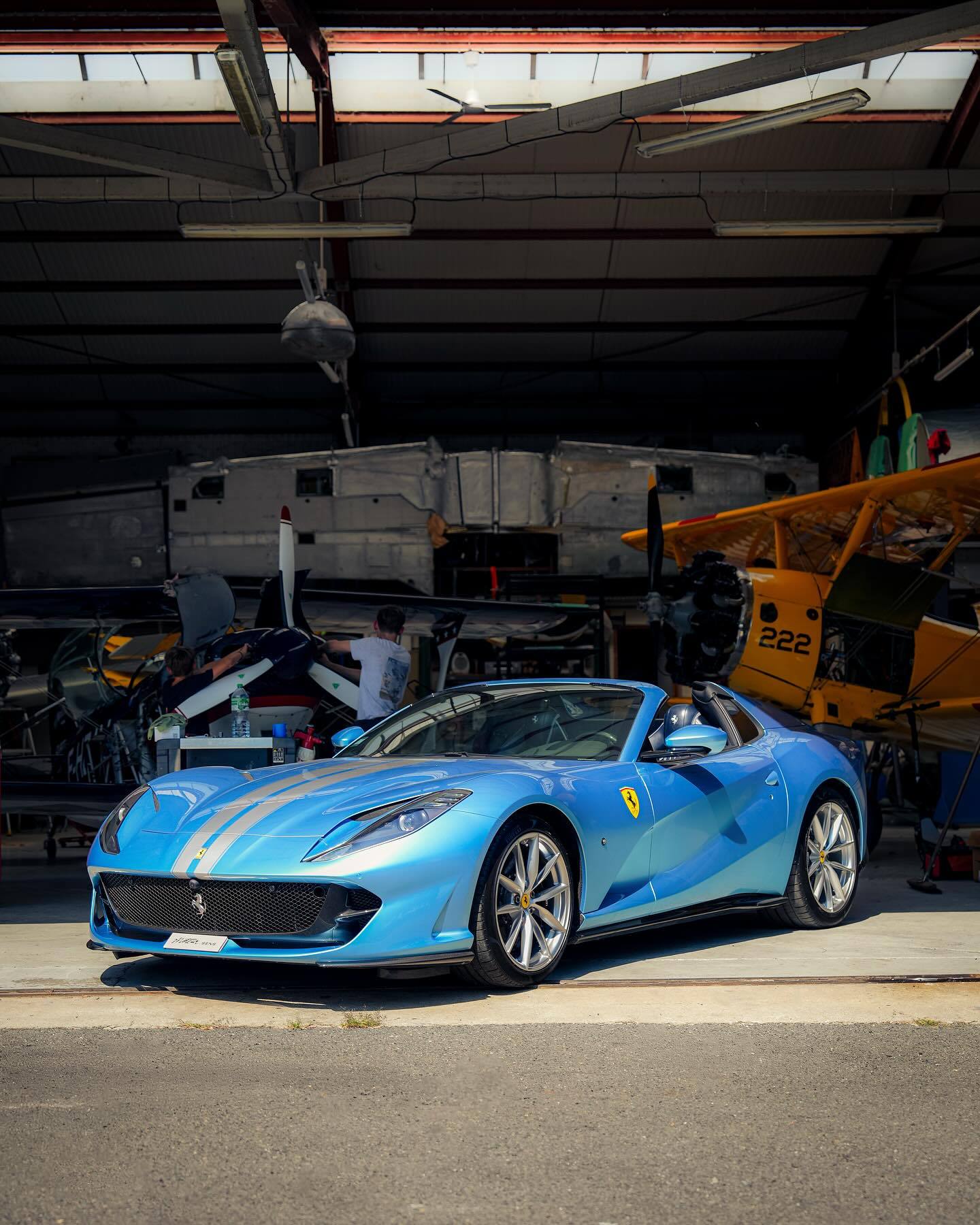 Ferrari 812 GTS ​​​