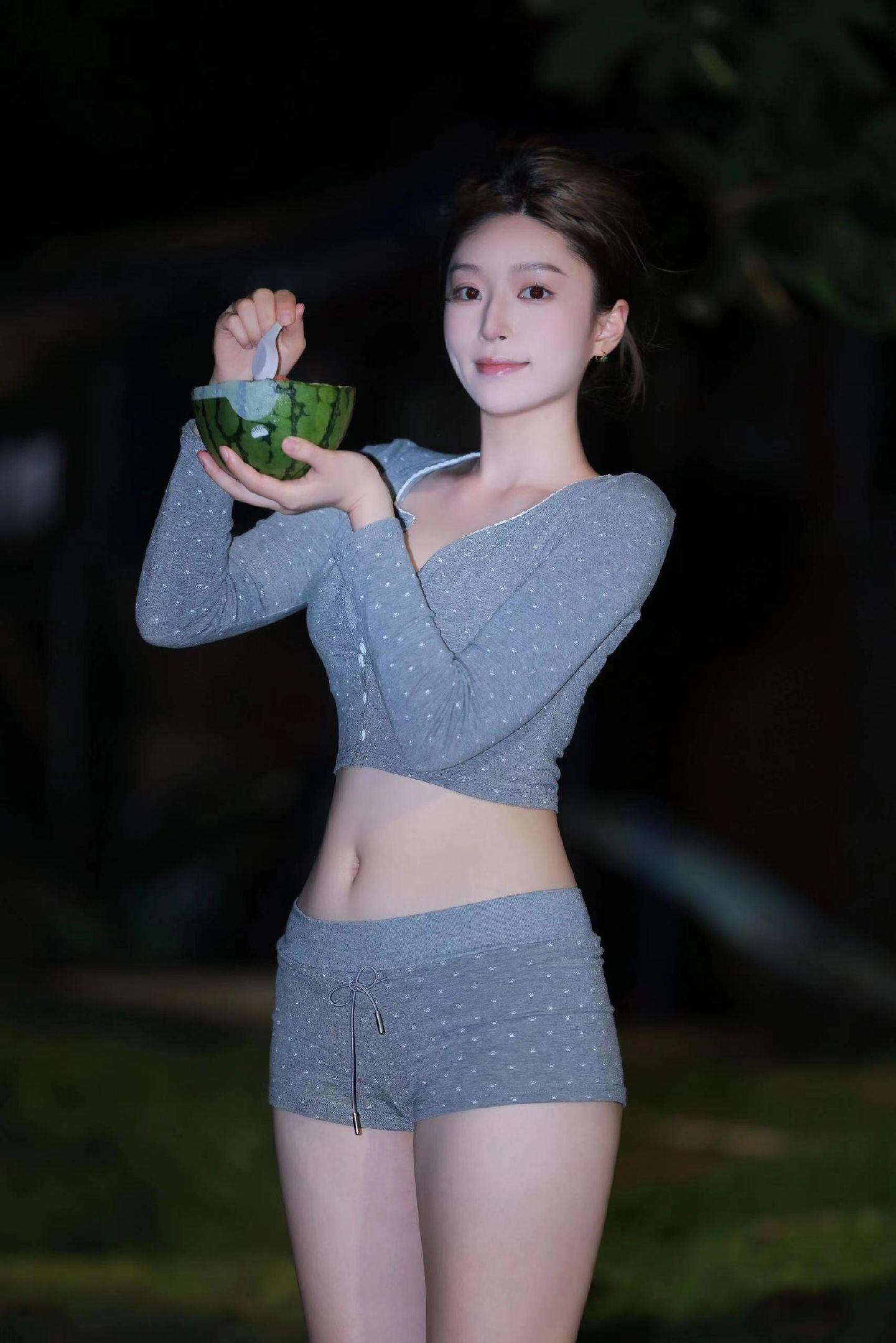 你说爱人先爱己 但如果是你 那我先爱你.