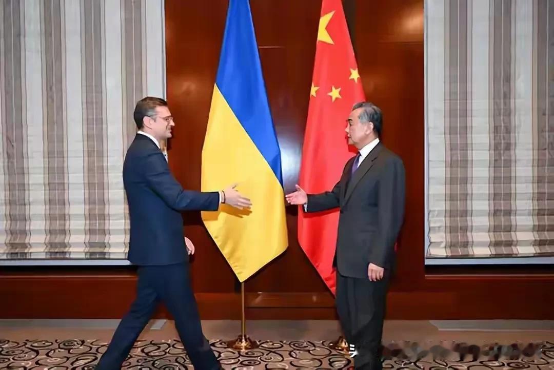 相信各位都注意到了，俄乌冲突打到现在，战场上的僵局早就不是什么新闻了。可最近几天