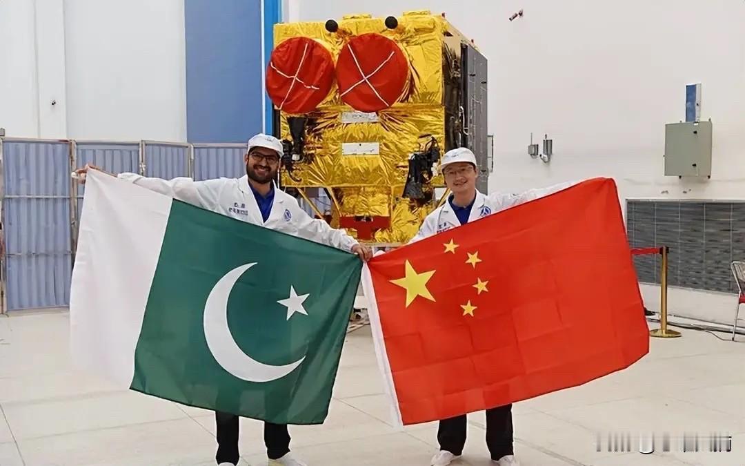 首位外籍航天员为何是巴基斯坦？

中国空间站首次向外国开放载人任务，选了巴基斯坦