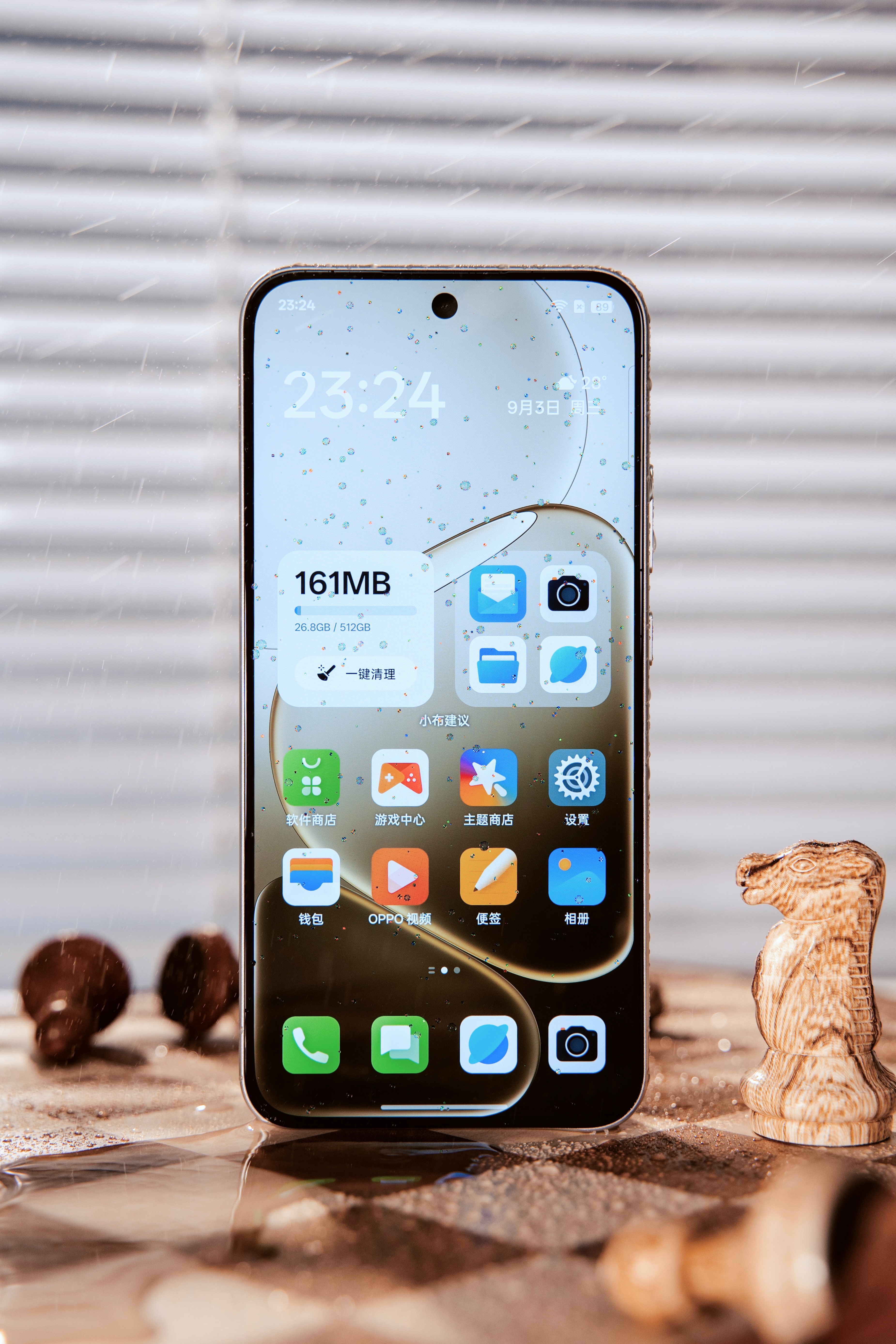 即将发布的OPPO A6 Pro，先提前给你们看看外观，这颜值咋样？ ​​​