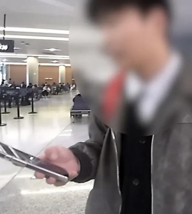 近日，上海发生一起典型的境外求职诈骗未遂案。一名25岁男子刘某在入职新公司仅第二