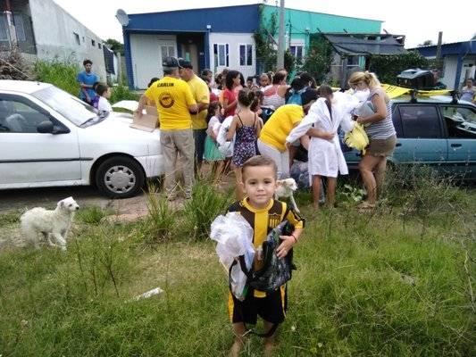 穆里尼奥为奥塔门迪寻找接班小将，相中身高1米86，21岁的乌拉圭中卫纳韦尔.埃雷