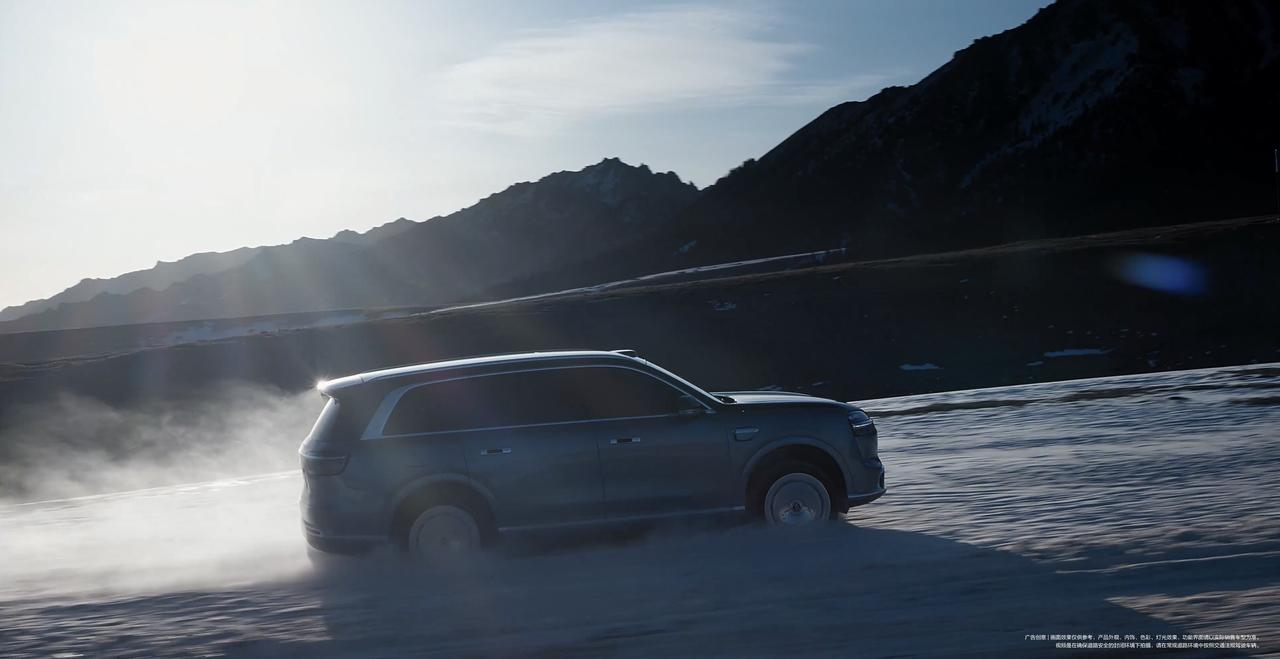 传统豪华讲触感，智能豪华讲感知。全新一代问界M9将于4月22日正式亮相并开启小订