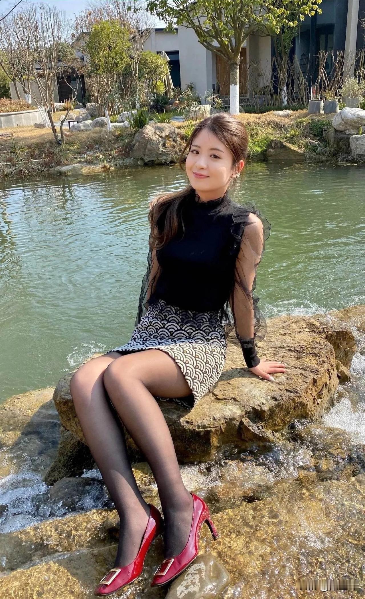 分享一下你随手拍下的照片下午好[比心]