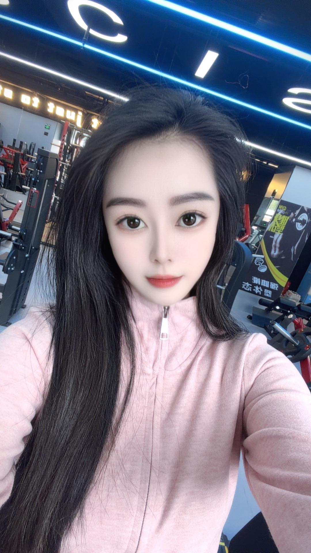 2026年务必要争气再争气，我将会更加托举自己，成为勇敢，快乐内核稳定的自己。