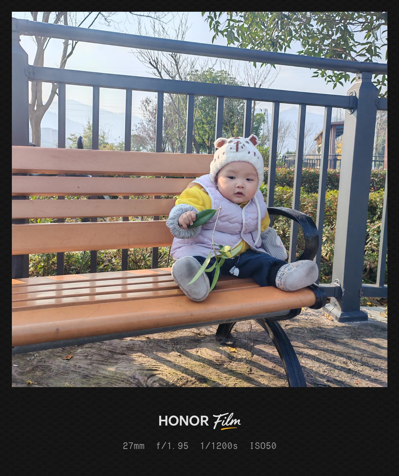 分享一张你家萌娃快乐时光的照片