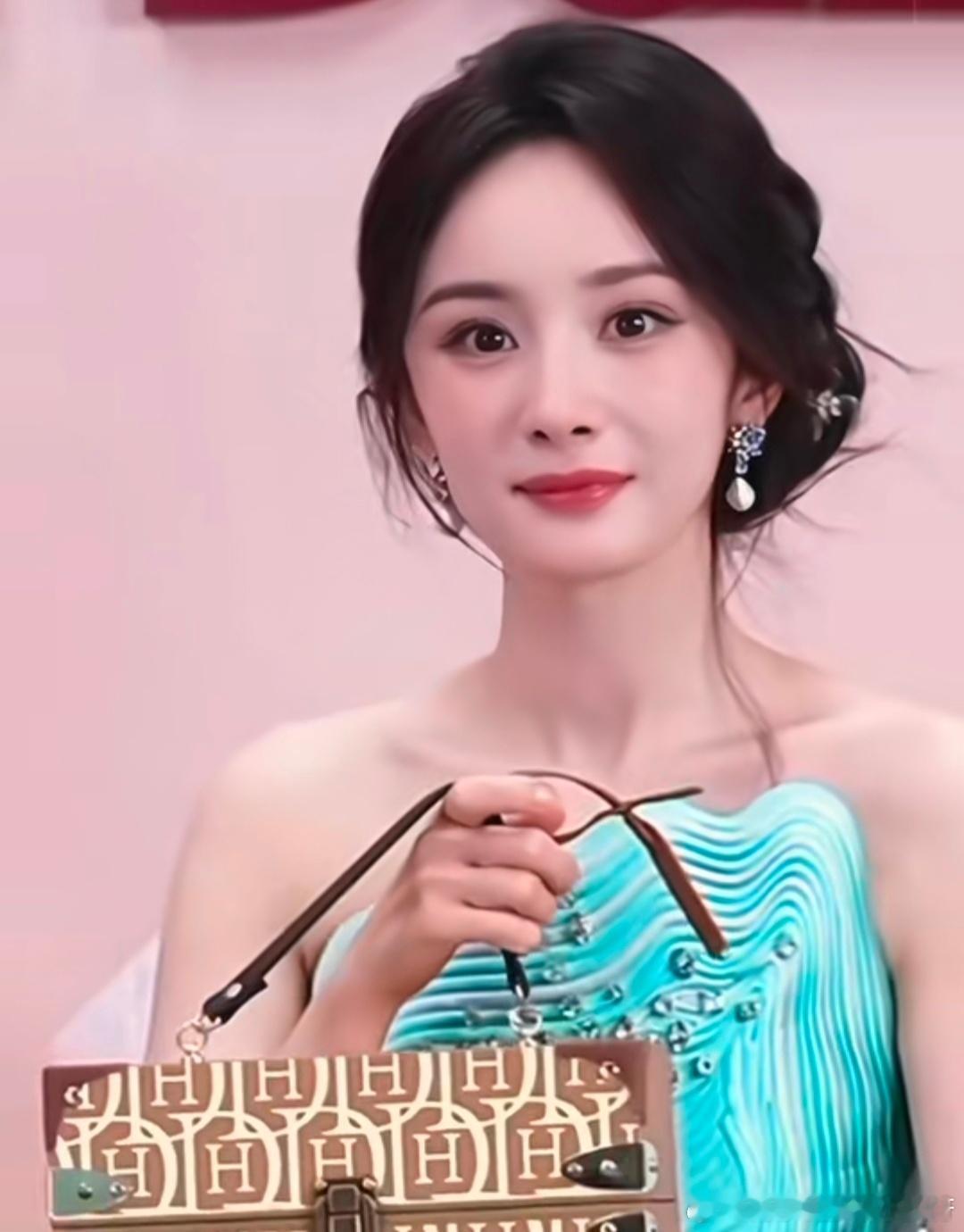 杨幂回春了? ​​​