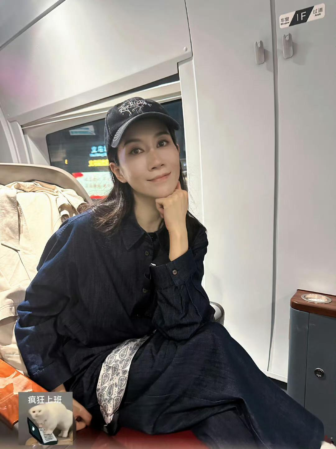 霸气全开，魅力四射！温峥嵘就是《乘风2026》的定海神针。温峥嵘恋姐癖大爆发乘风