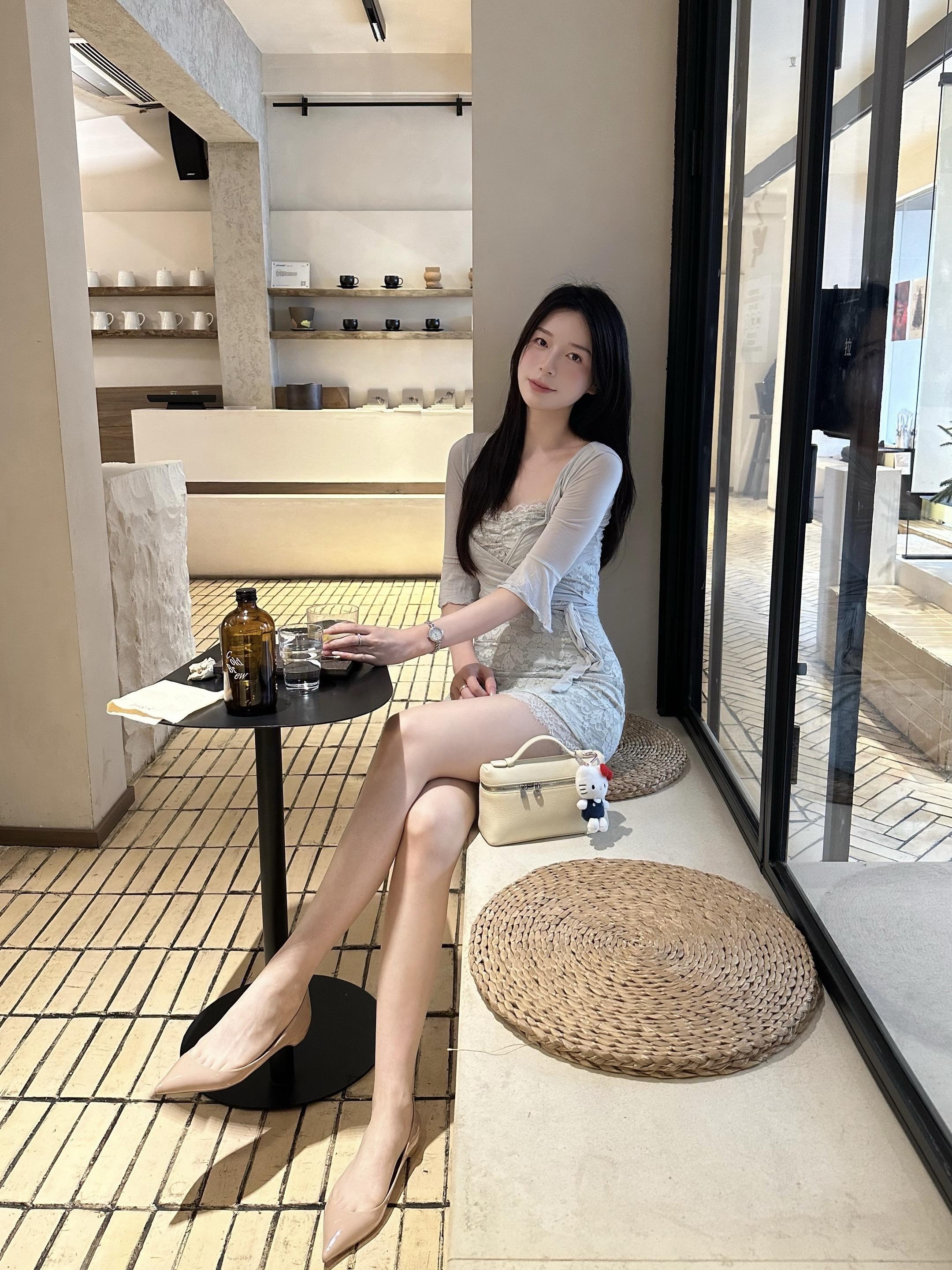 我爱的是爱我的你。