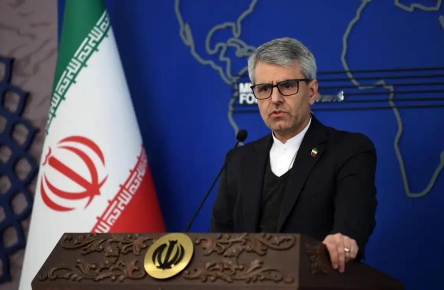 特朗普深夜发推泄愤？美军行动太突然

美伊现在的局面，连编剧都不敢写。特朗普私下