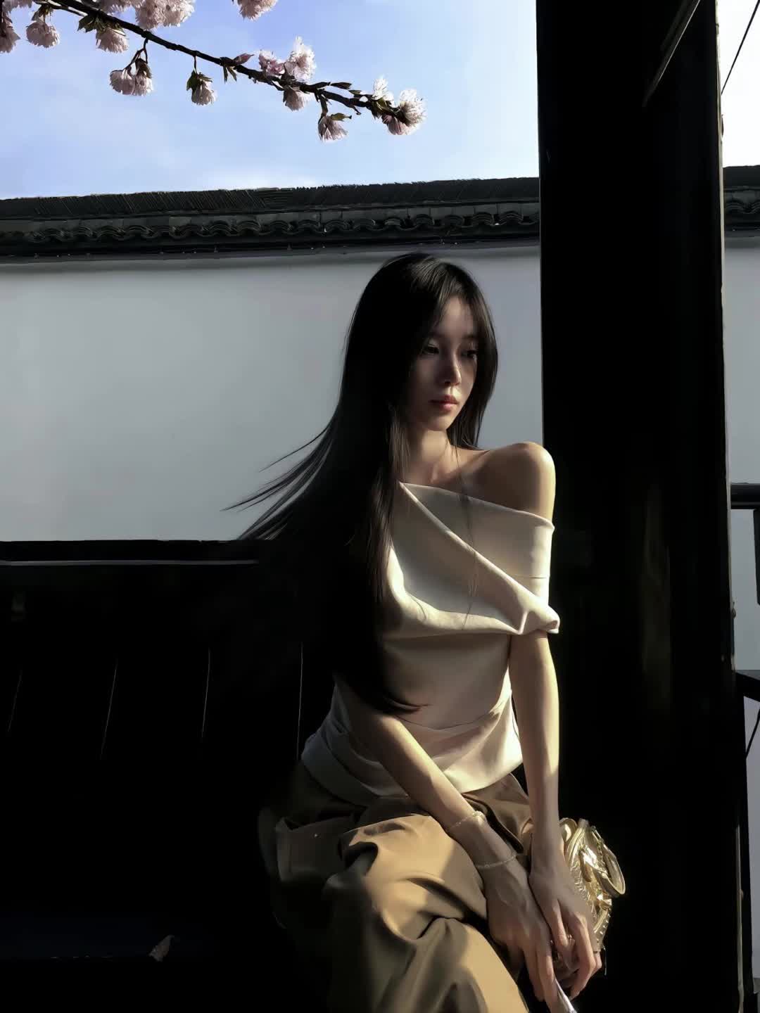 旧地你未出现过 我也千次万次捉