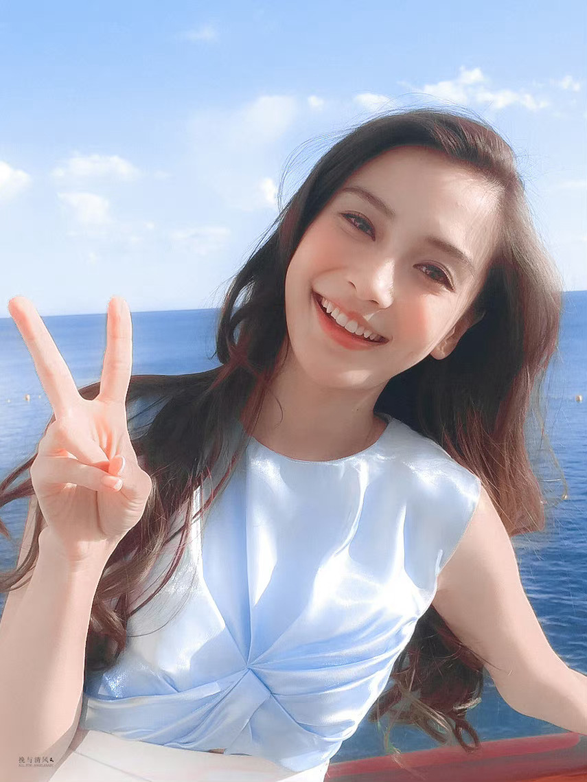 谁懂Angelababy这组海边照当年有多出圈 ​​​