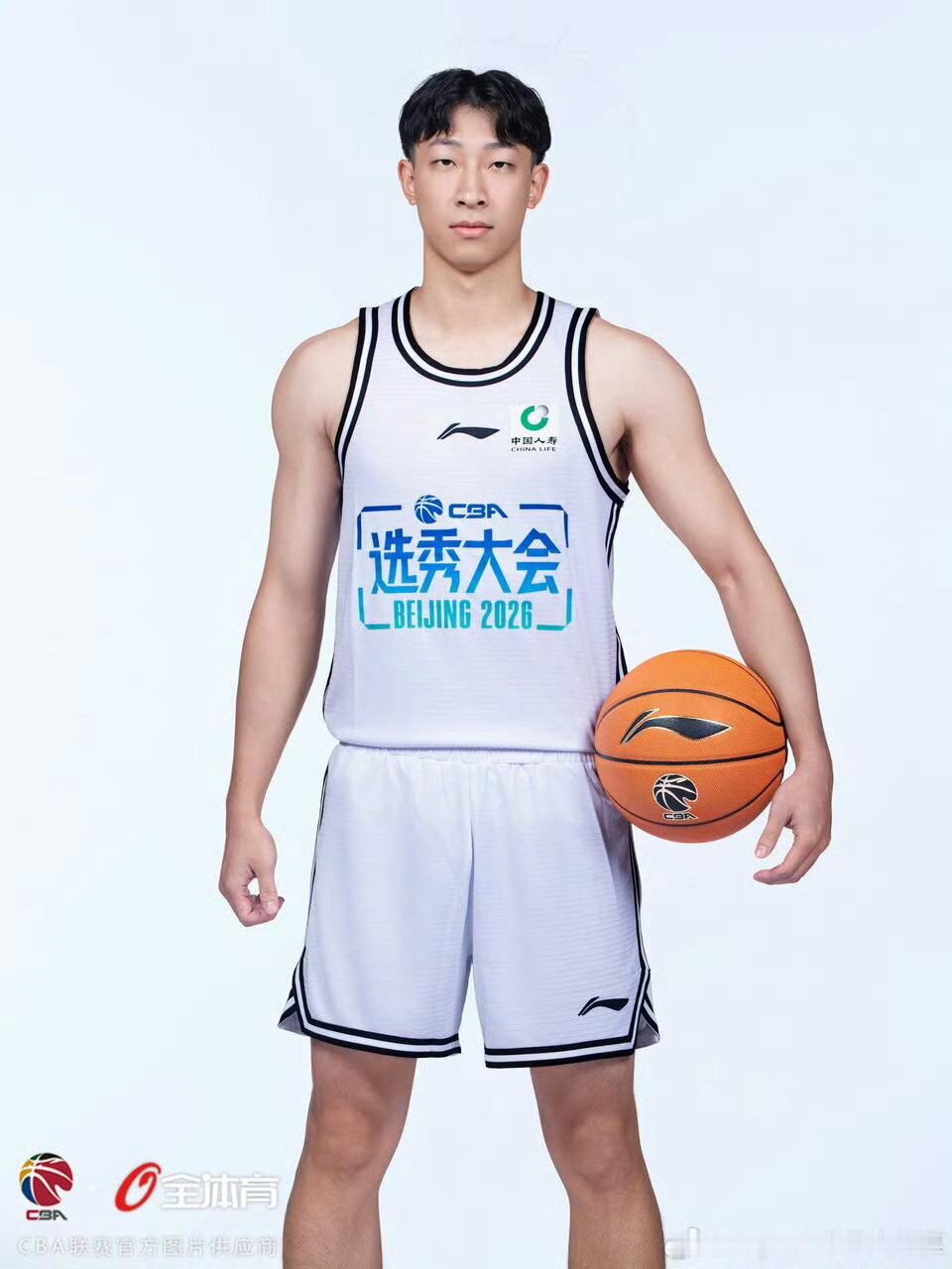 选秀热门球员宋昕澔完成定妆照拍摄 cba