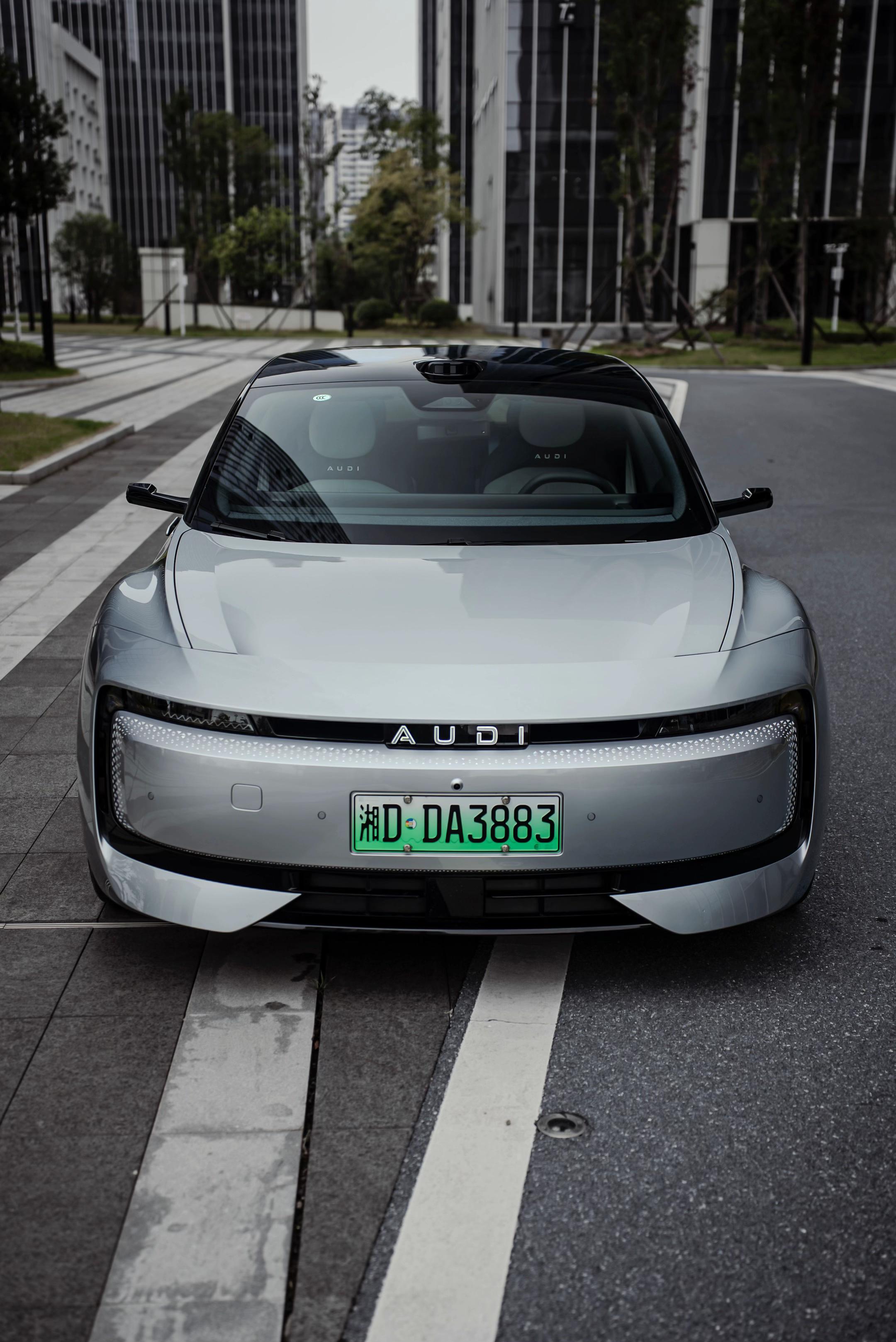 这样的设计是否会给你一种眼前一亮的感觉呢？