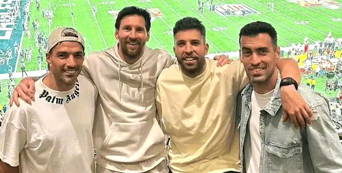 前有詹姆斯想打兄弟篮球，后有梅西想踢兄弟足球。
詹姆斯老了就想回骑士再薅一次羊毛