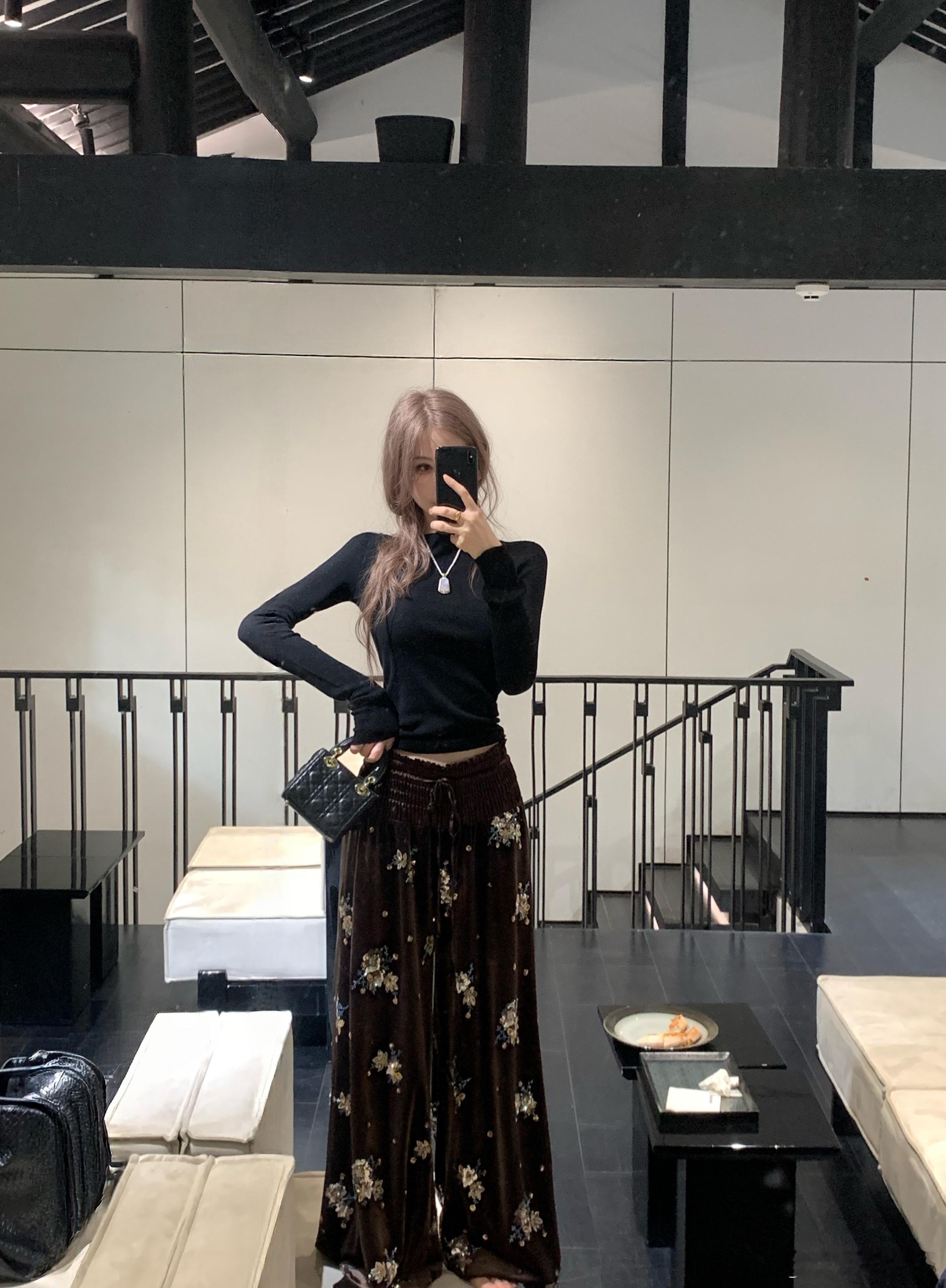 𝑴𝑶𝑺𝑺 𝟏𝟎.𝟑𝟏/𝟐𝟎:𝟎𝟎𝒑𝒎【鹊上花枝】🦉