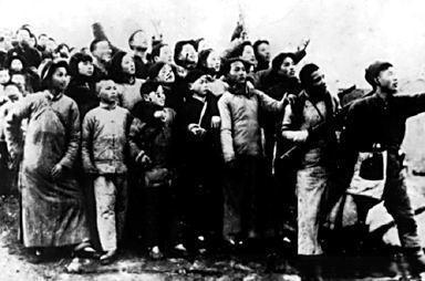 21岁芳华 被钉墙凌迟仍宁死不屈 这位新华社女英烈 中国人永远的傲骨
 
194