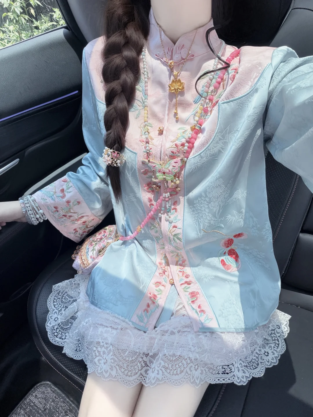 早秋看起来贵贵的一套！！🌸