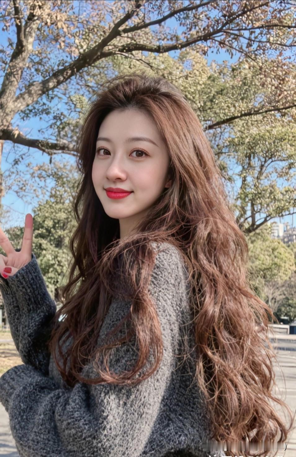 爱情啊，
就像两个人一起走路。
最理想的状态，
就是步调一致，
快慢合拍。
这背