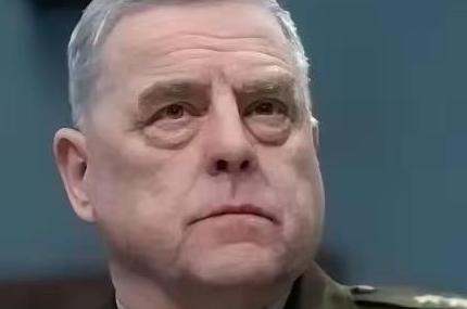 德国军事专家表示：现在不是美国不敢对中国动手，而是现在的美国也不清楚，自己会不会