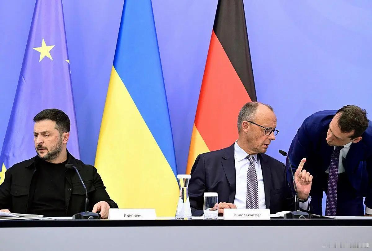 《电讯报》披露“替代性”欧洲和平方案细则：
1. 停战并签署协议，杜绝类似冲突重