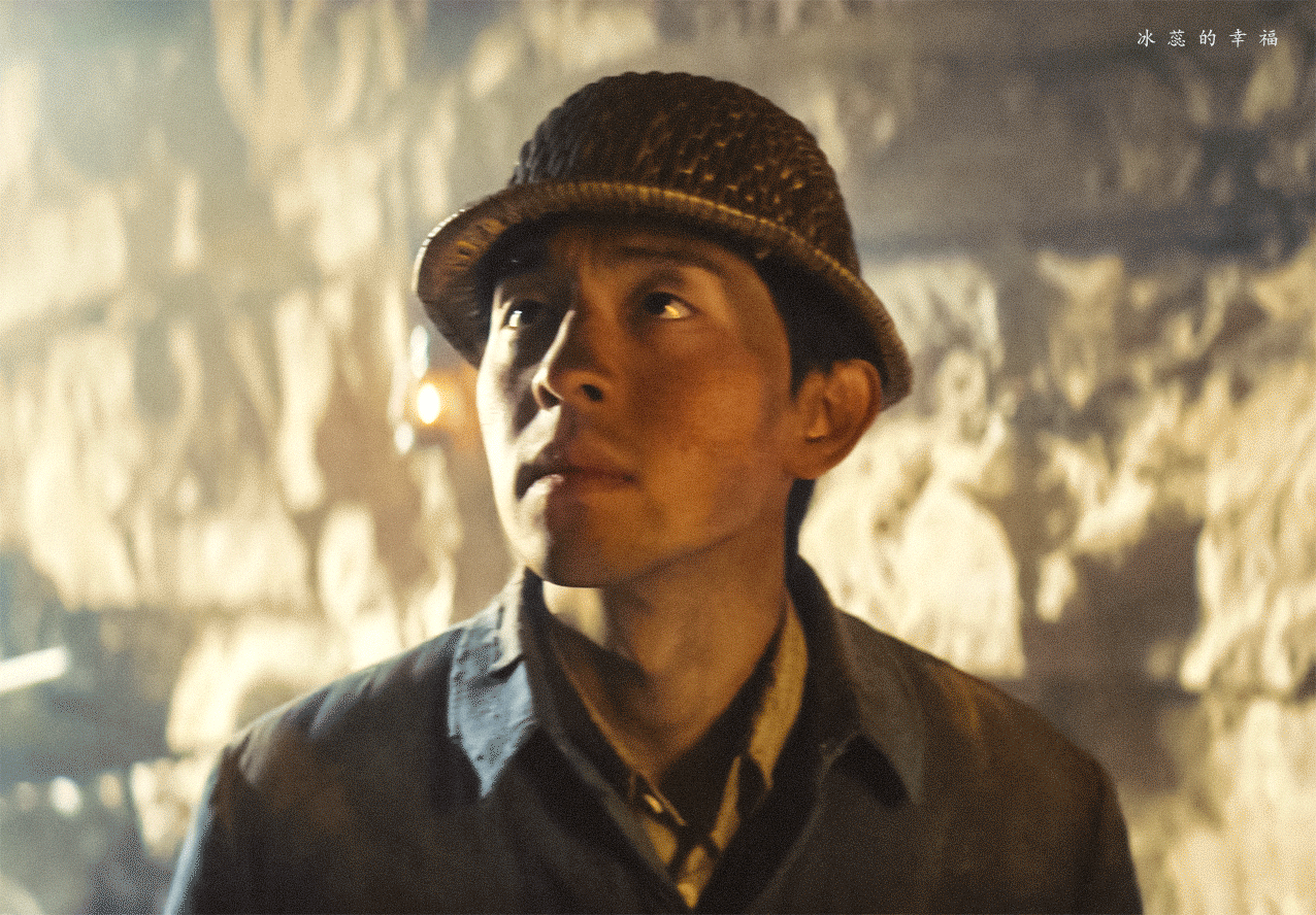 鄧倫邓伦晴雅集邓伦夜旅人 很难相信这些角色都是他。演员的职业赋予你超出常人的精彩