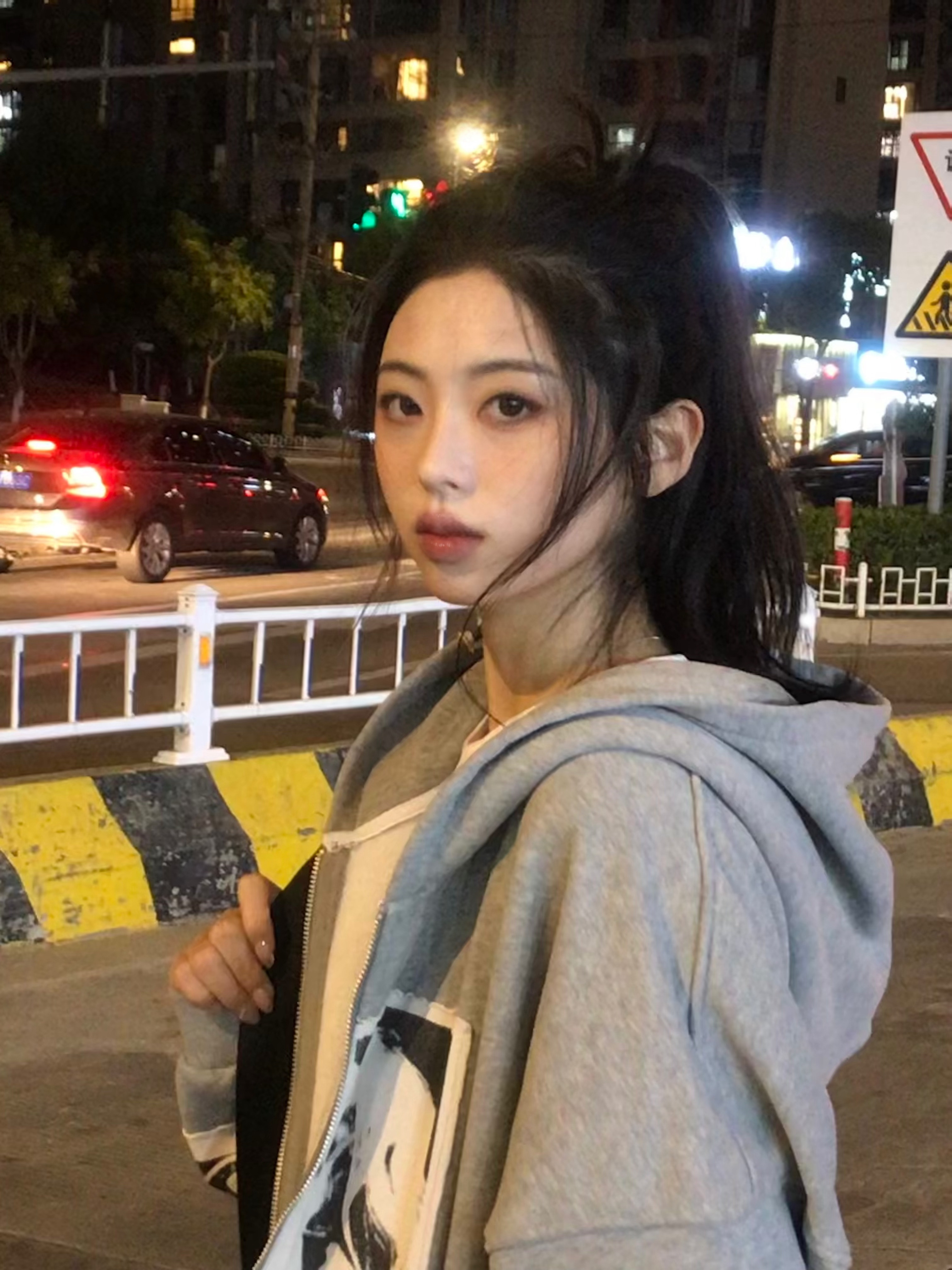 🗯️💬 