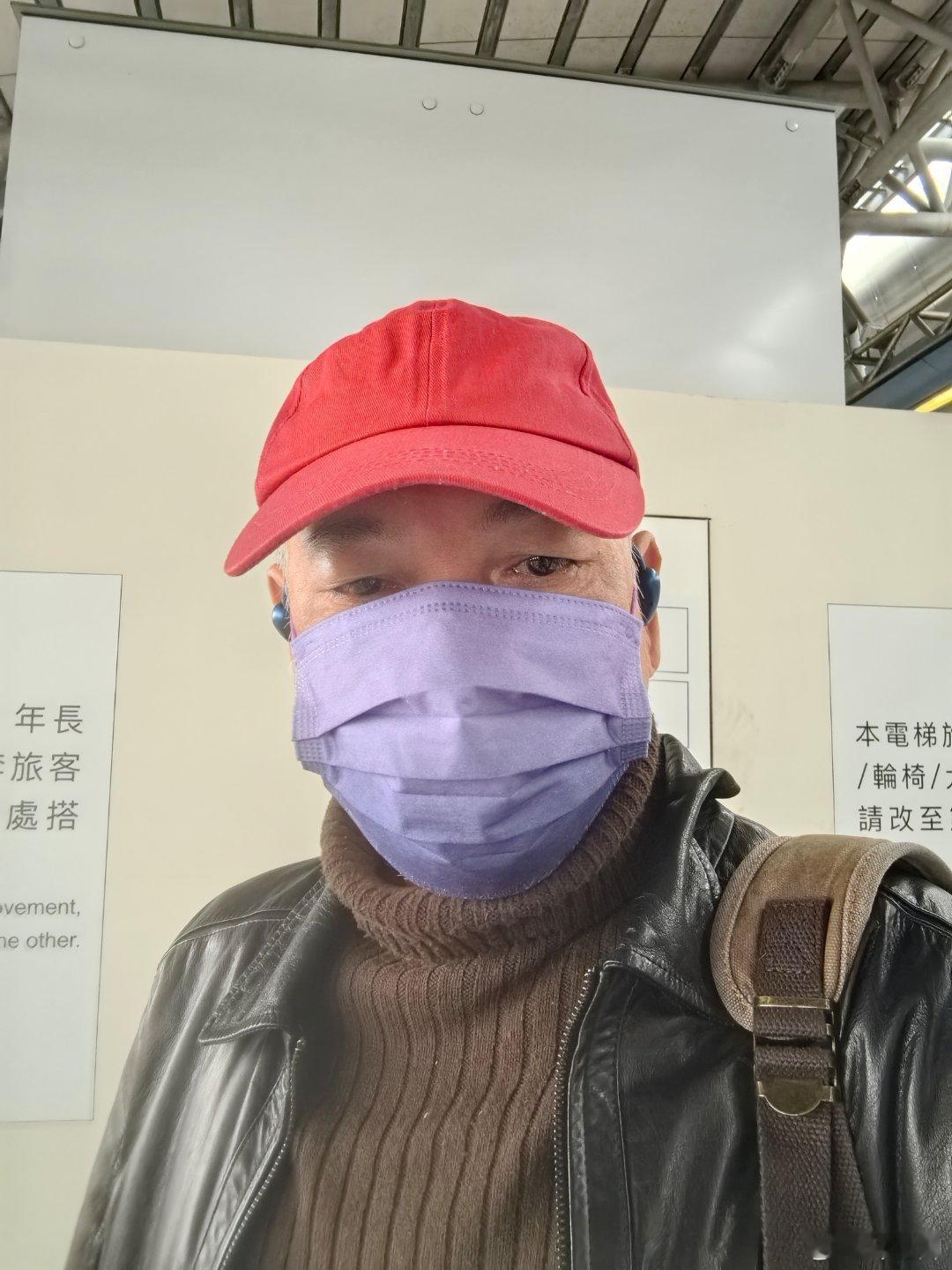 上工，晚上見。 