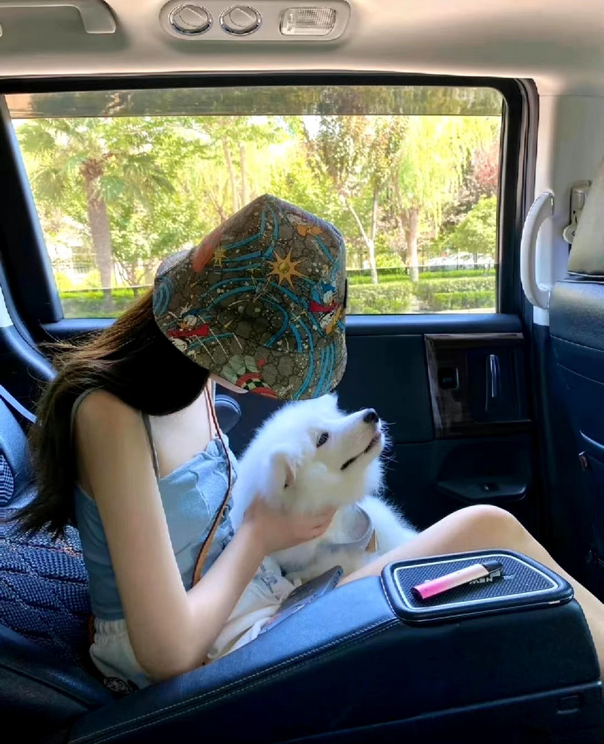 “ 人和人之间是不能生分的， 生了一分，剩下的七八分都会跟着走 只有小孩子才会问