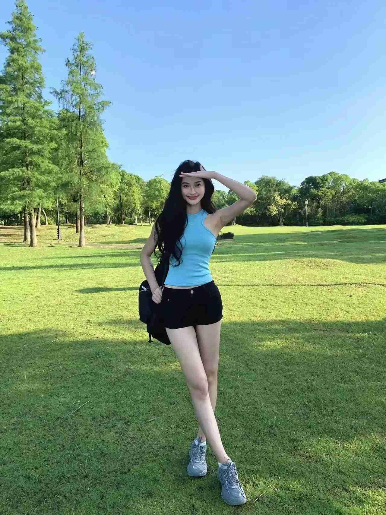 我的今日状态：😁轻松愉快
我这里的天气：☀️晴天