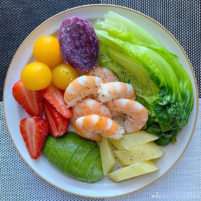 健康减脂餐🥦🌽🥕🍓 