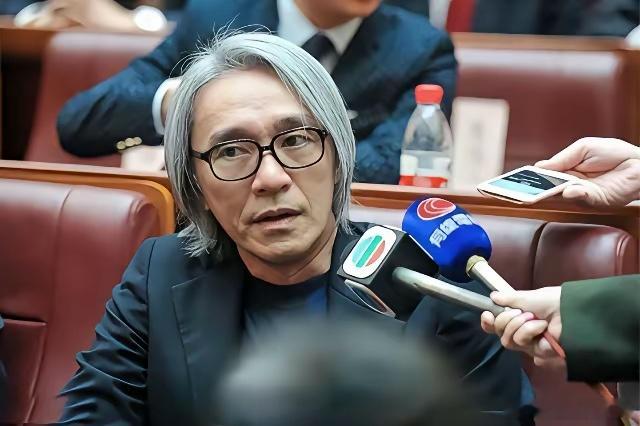 63岁周星驰，终于对《凡人修仙传》下手了！今儿咱唠个新鲜事儿。63岁的星爷，又搞