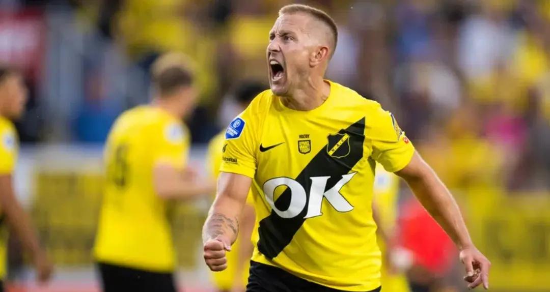 【昔日球星今何在】荷甲联赛，布雷达主场3:3战平强敌费耶诺德，继续为保级而战。本