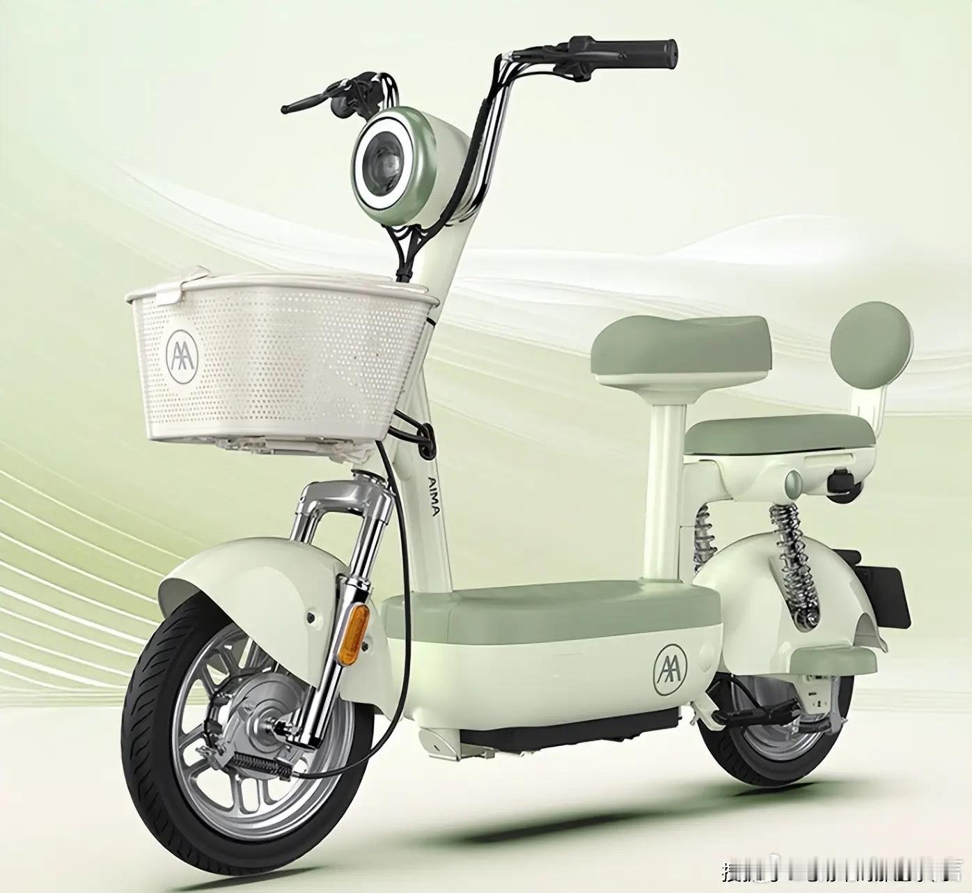 官方回应新国标电动车上线遭吐槽大家吐槽新国标最多的是实用性和骑行体验。新国标里对