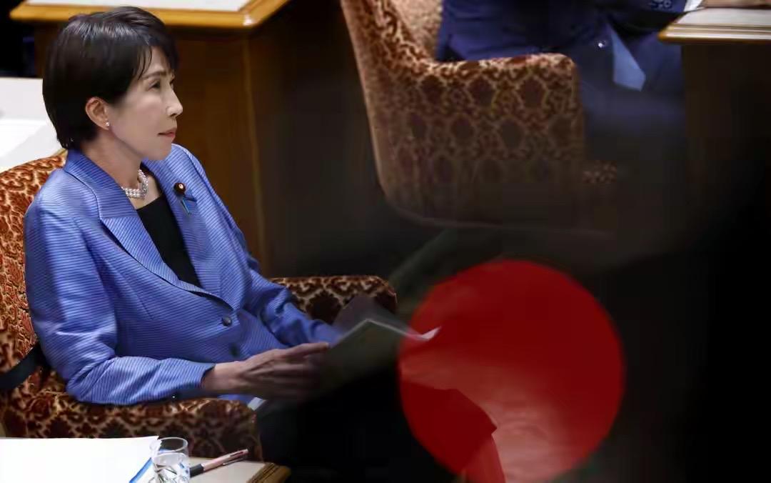 必须明确的承认台湾问题是中国内政，日本无权干涉！
我们惩罚干扰中国内政的决心也不