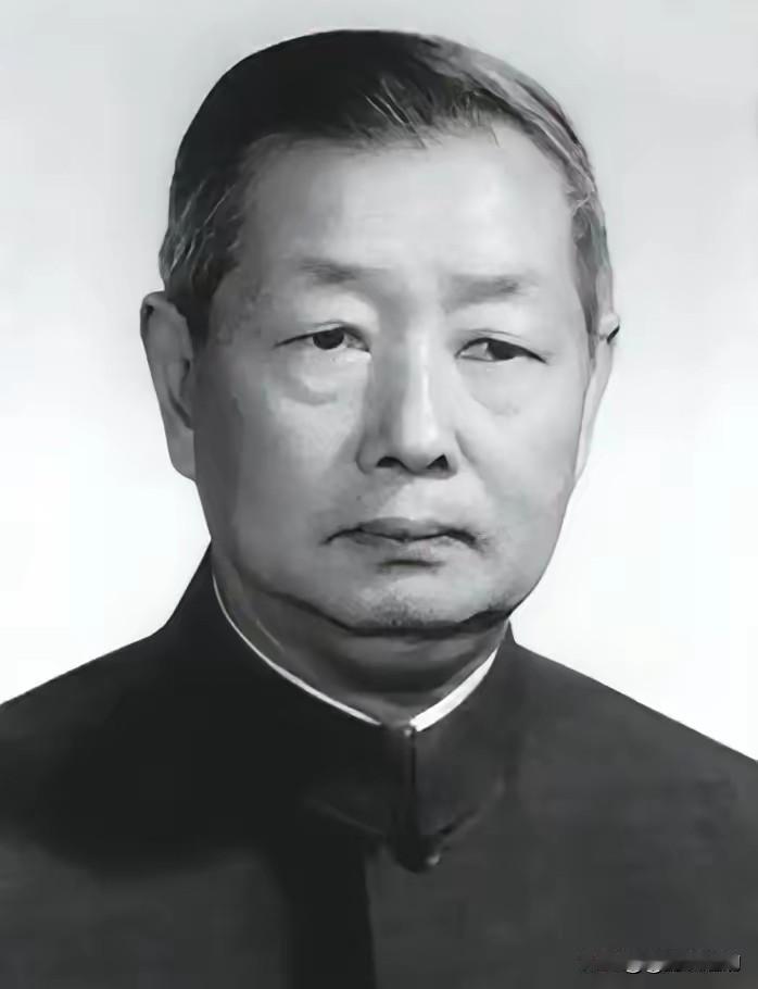 1971年7月，中国大使张伟烈正在摩洛哥王宫参加盛宴，突然大批士兵冲进来疯狂扫射
