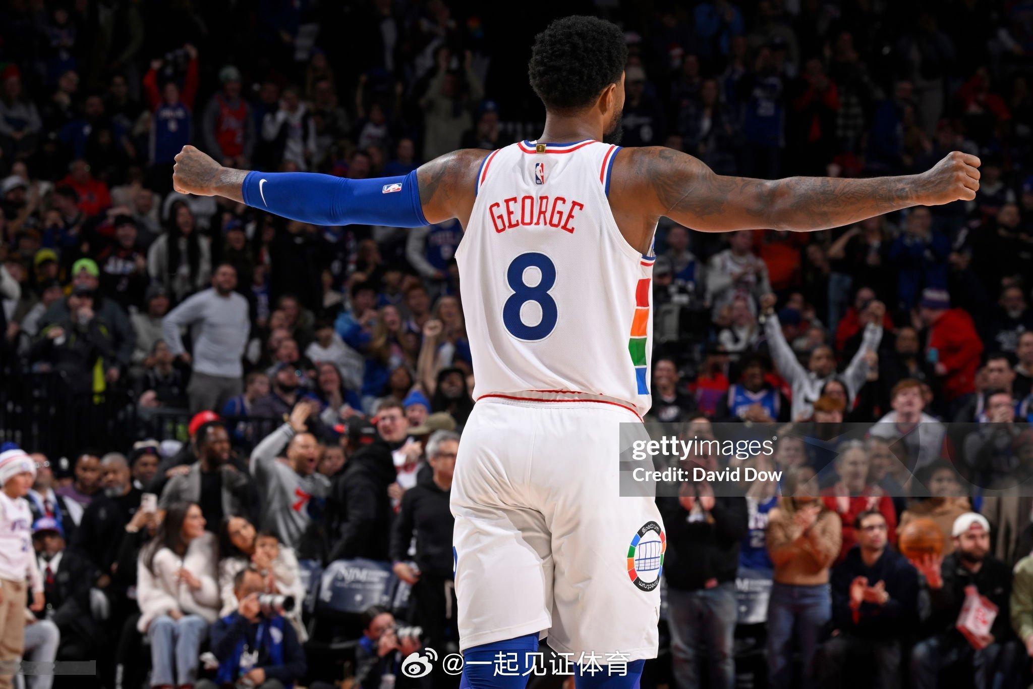 恩比德没有控制好自己情绪，这次怒喷美女裁判算是给马克西做了嫁衣；费城76人马克西