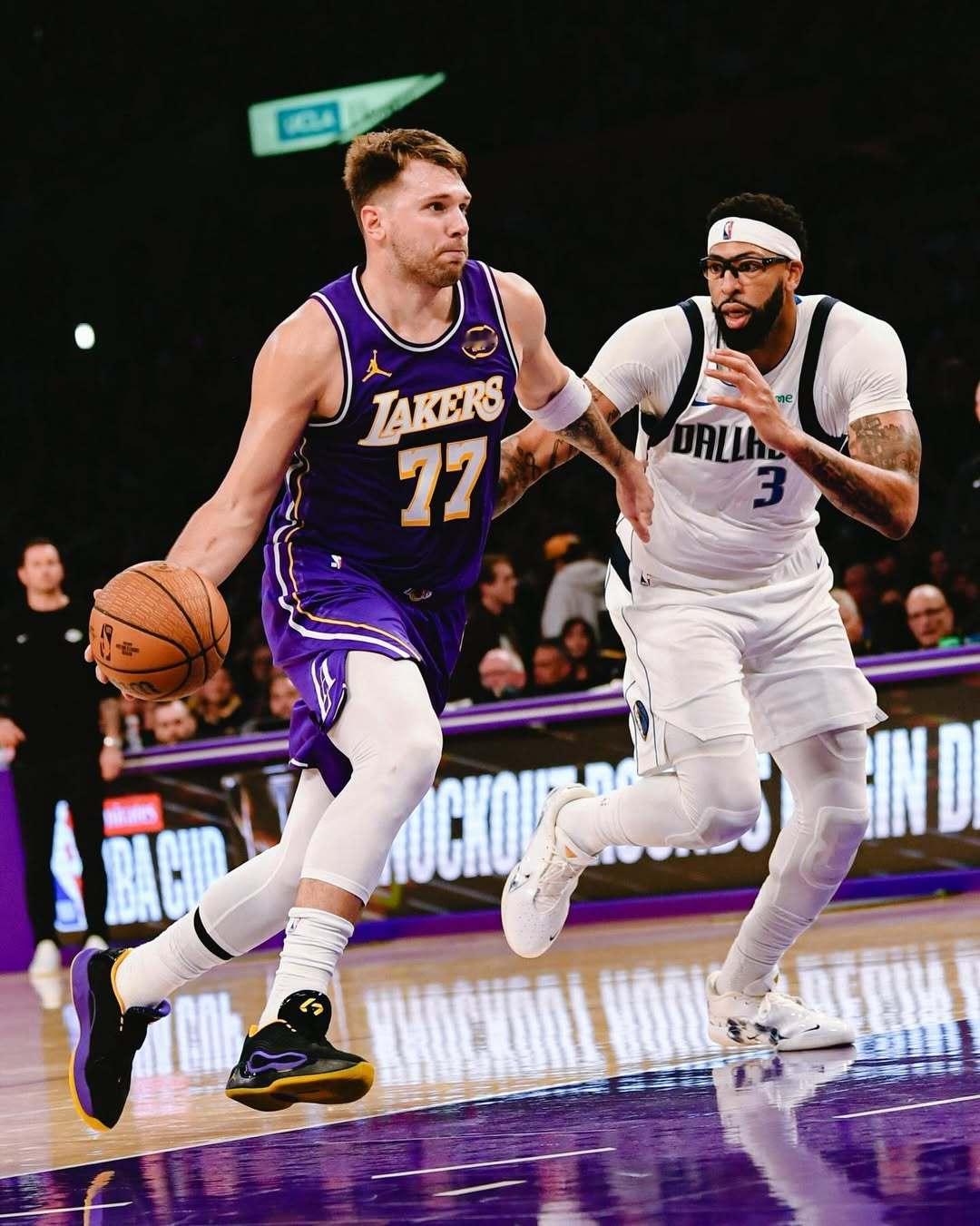 何必耿耿于怀。独行侠vs湖人洛杉矶湖人