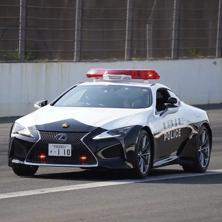 盘点你在日本不常见到的警车