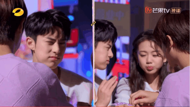 #王鹤棣手和脖子被抓伤#这居然是真的吗？王鹤棣来录制这个节目是奔着篮球来的吧？结