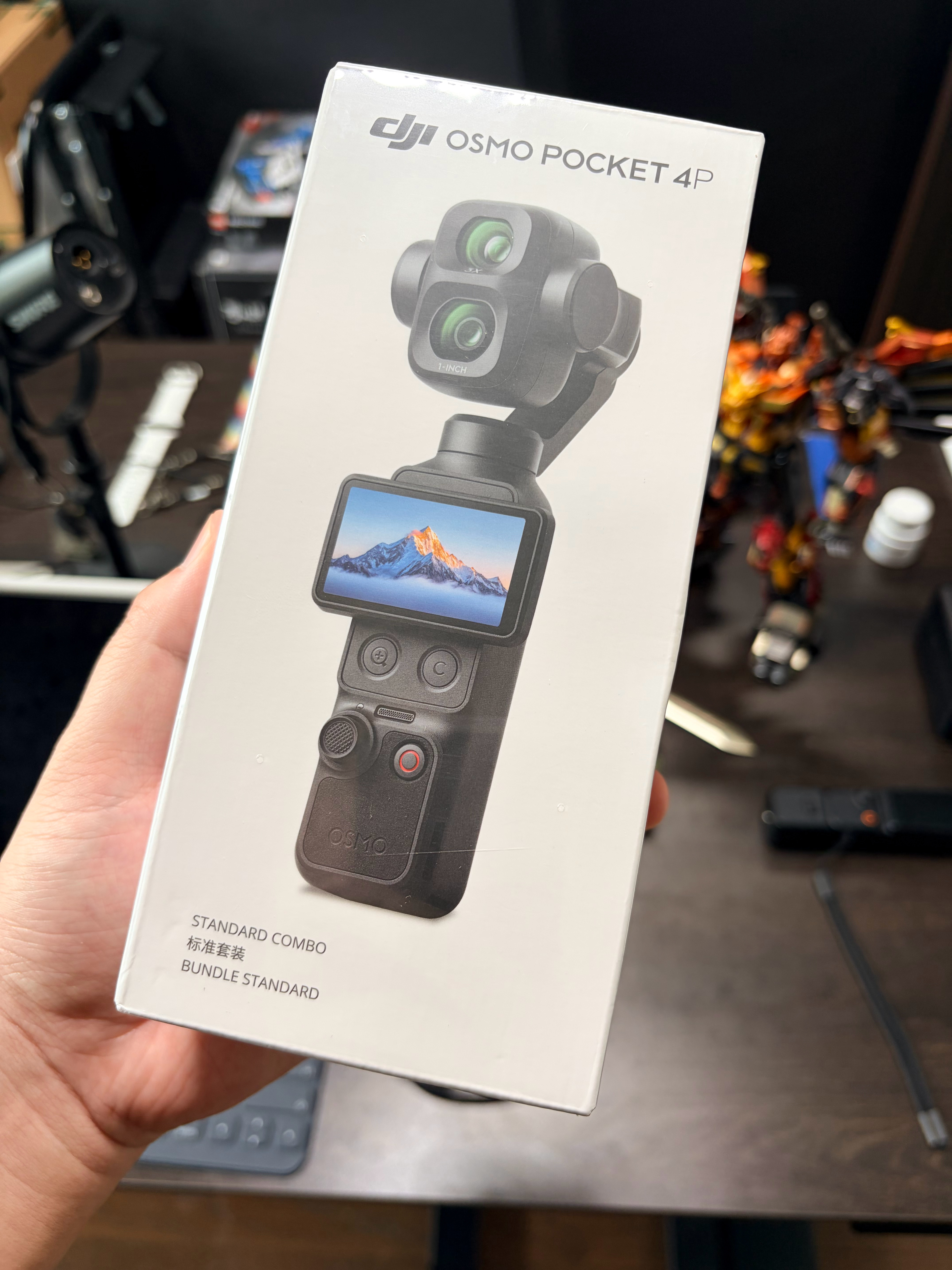 Pocket3光荣退役，自从去年哥们安利之后，99%的外拍镜头全靠它了，真的是自