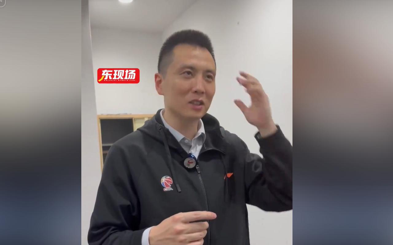 卢伟不吃这一套！

据上海体育媒体人透露，上海男篮签约新大外援奥默陷入僵局，双方