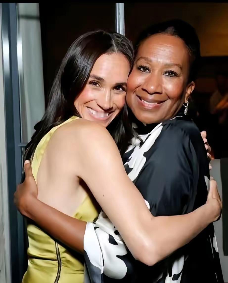 梅根的好日子，怕也只有这几年了！
为何？
这是查尔斯还在位，哈里的头衔还在，他们