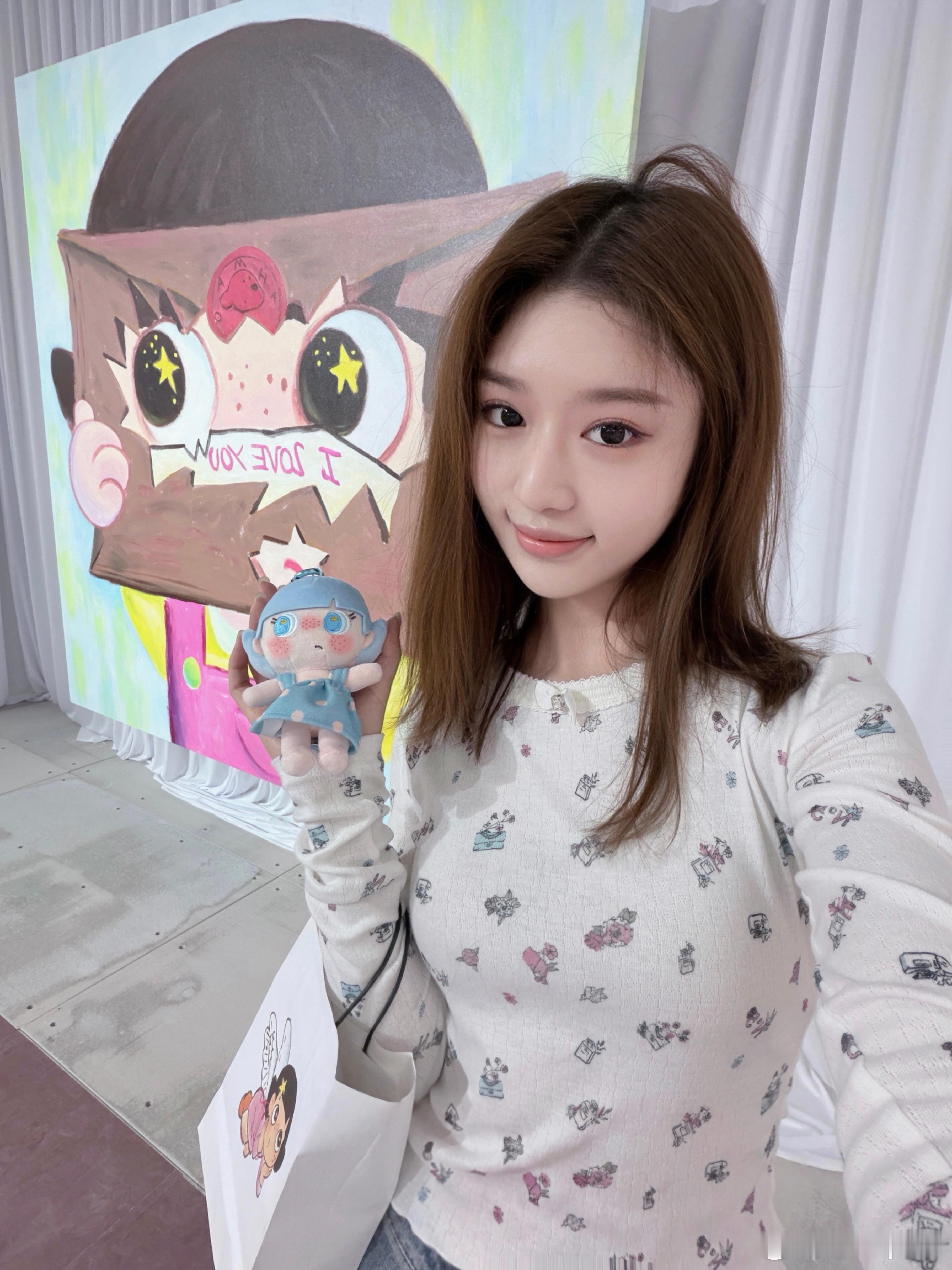 今日来看阿阿毛啦  尊嘟很可爱！！！💕 