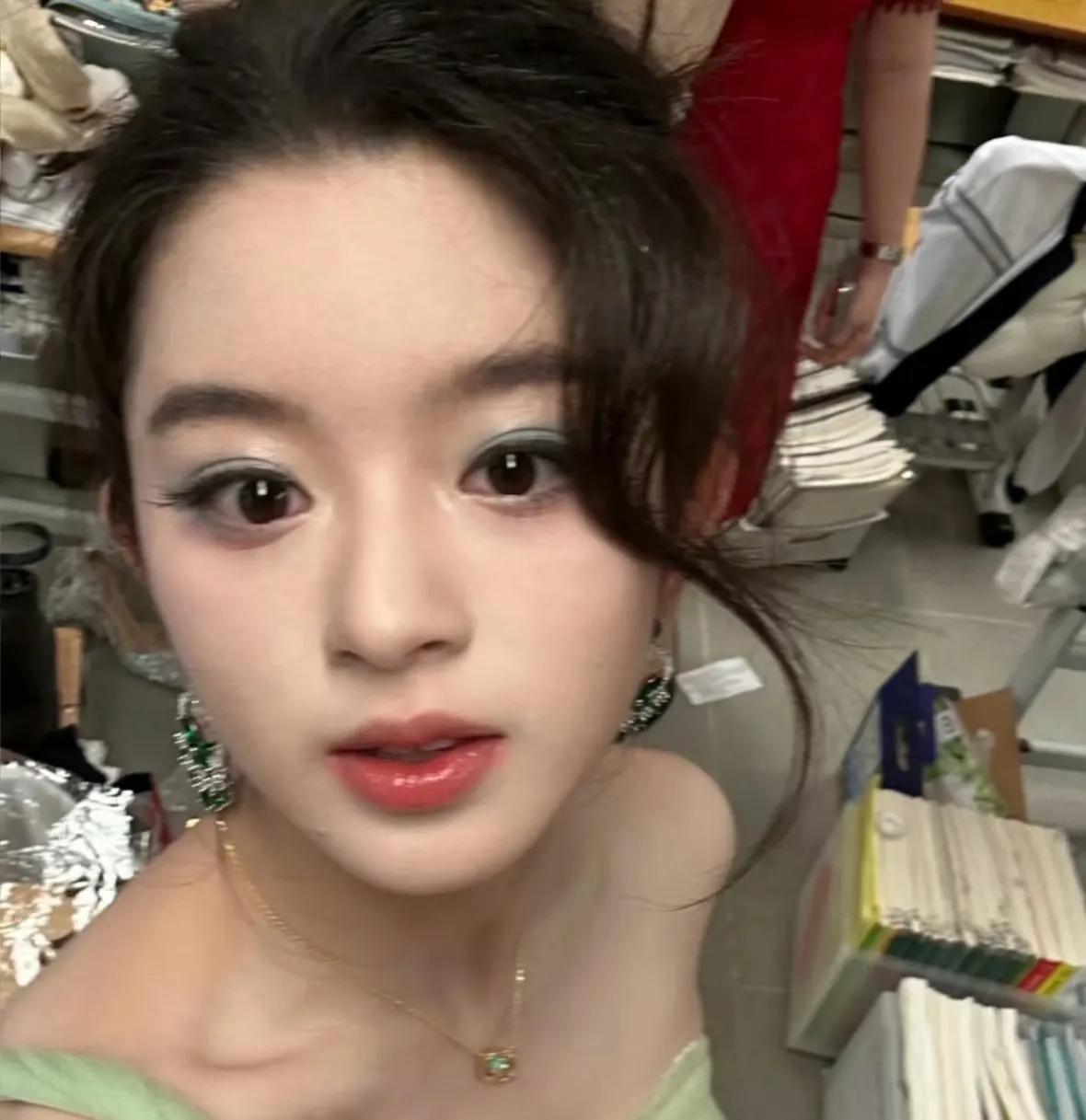 内娱果然没有普通人，为什么少爷小姐都不继承家业，要出来演戏唱歌？都这么有钱了，而
