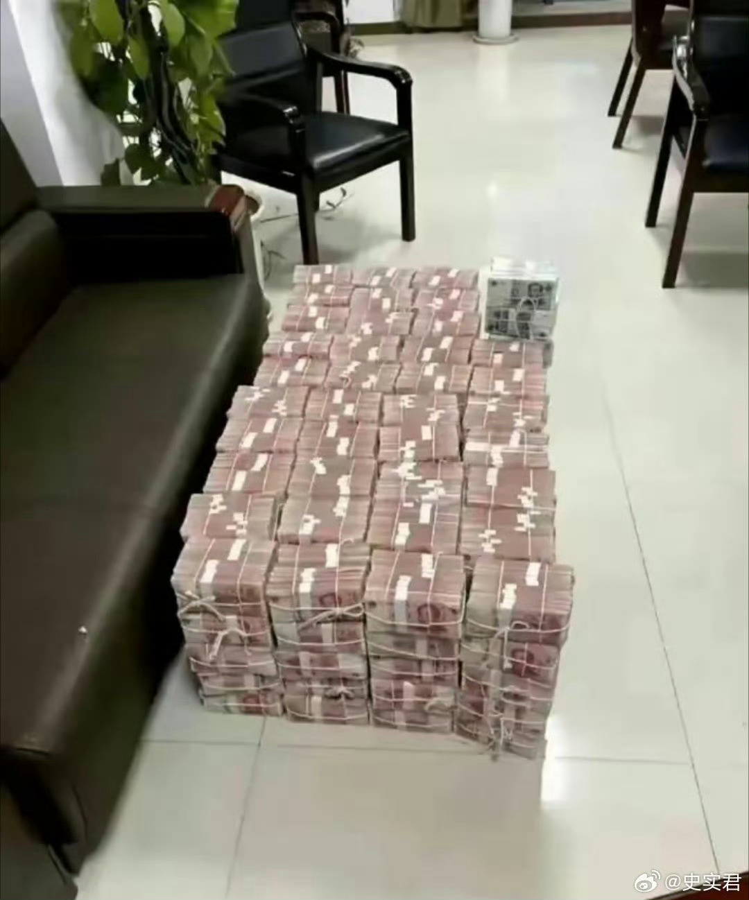 假如你有这些钱，第一件事想做什么呢？ 