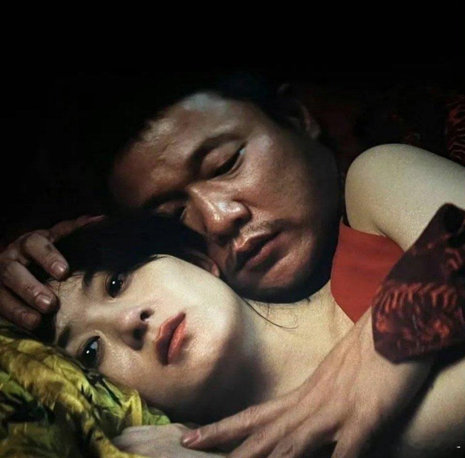 没人感觉这个片子拍的很不适嘛？ ​​​